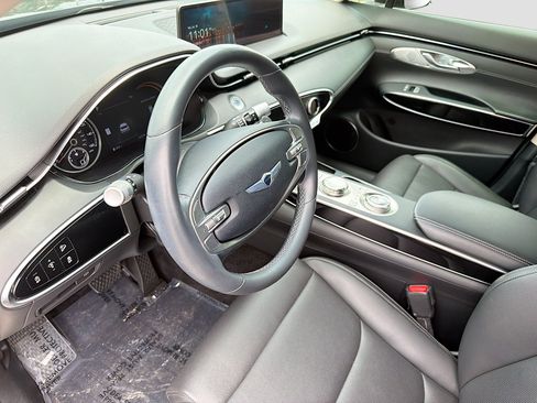 Used 2022 Genesis GV70 2.5T AWD/4WD image 26