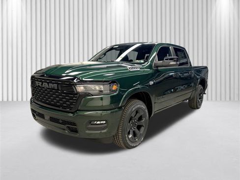 New 2026 RAM 1500 4x4 Crew Cab image 8