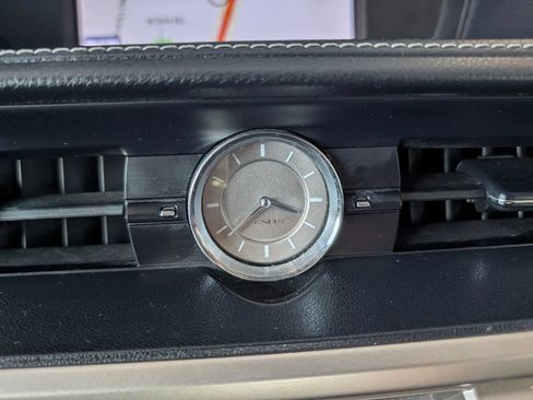 Used 2013 Lexus ES 350 w/ Luxury Pkg FWD image 38