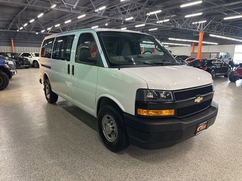 Used 2022 Chevrolet Express 2500 w/ Driver Convenience Package image 2
