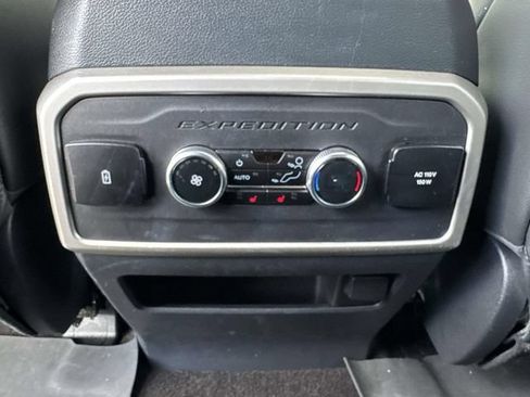 Used 2023 Ford Expedition Max Limited AWD/4WD image 18