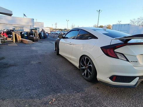 Used 2017 Honda Civic Si image 3