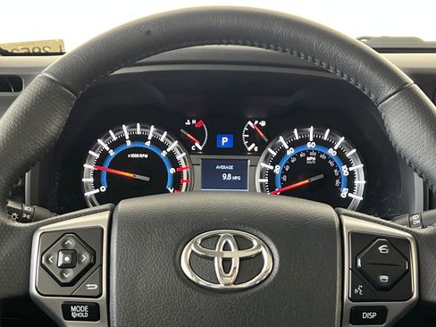 Used 2019 Toyota 4Runner Limited AWD/4WD image 17