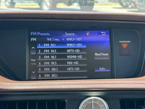 Used 2017 Lexus ES 350 w/ Luxury Package FWD image 29