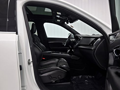 Used 2019 Volvo XC90 T6 R-Design w/ Advanced Package AWD/4WD image 26