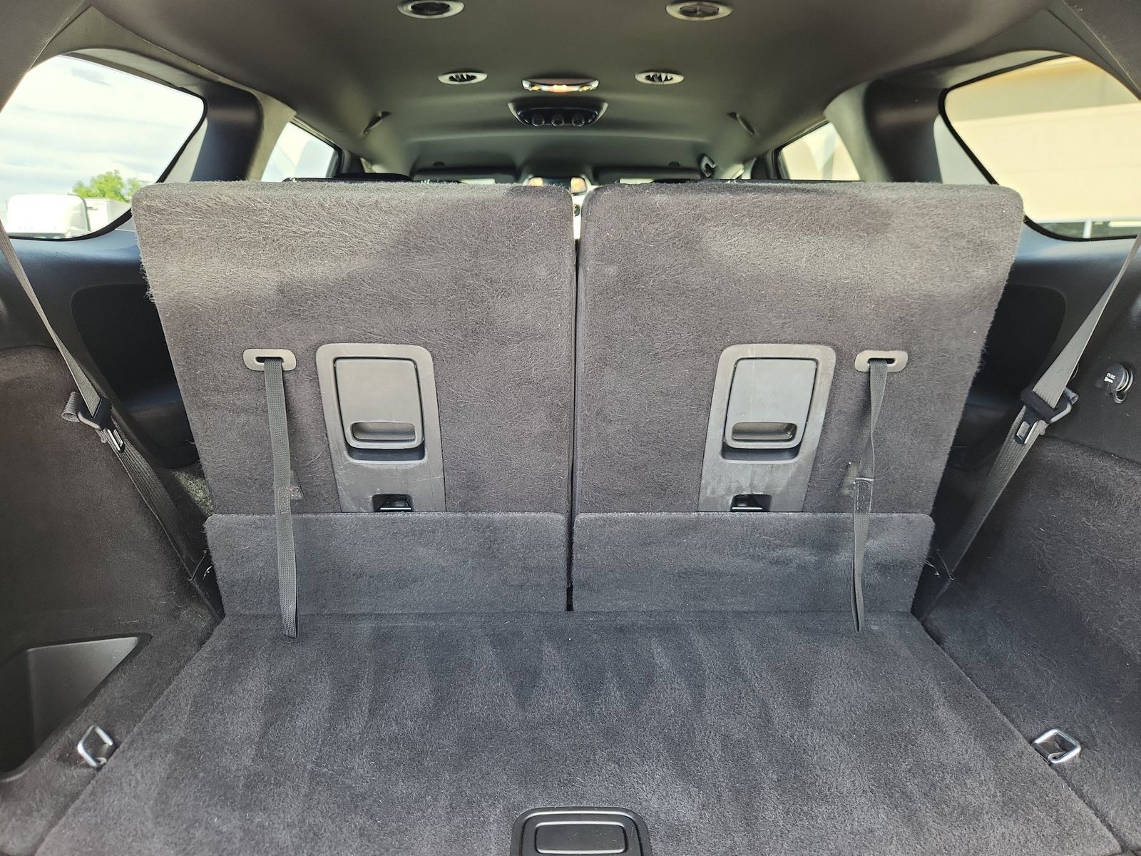 Used 2018 Dodge Durango GT w/ Blacktop Package AWD/4WD image 14