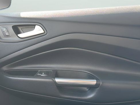 Used 2018 Ford Escape SEL w/ Ford Safe & Smart Package image 21