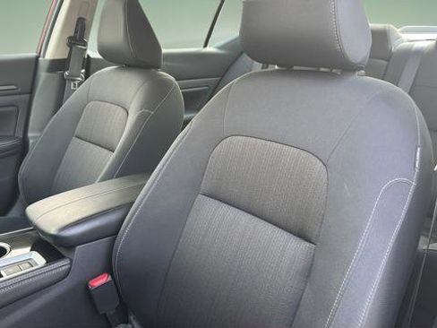 Used 2024 Nissan Altima 2.5 SV w/ SV Premium Package image 21