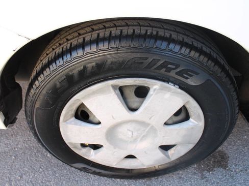 Used 2004 Mitsubishi Lancer ES FWD image 17