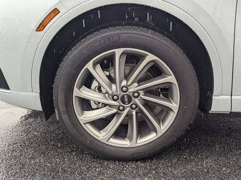 New 2026 Lincoln Corsair Grand Touring image 10