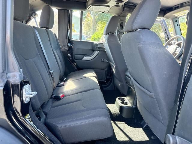 Used 2018 Jeep Wrangler Unlimited Sport AWD/4WD image 26