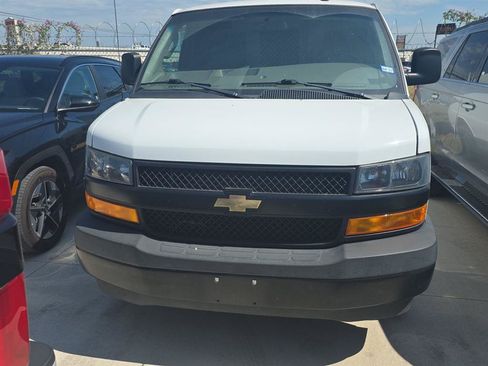 Used 2022 Chevrolet Express 2500 w/ Communications Package RWD image 2
