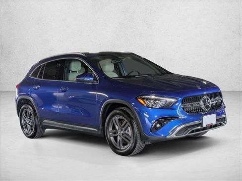 Certified 2025 Mercedes-Benz GLA 250 image 6