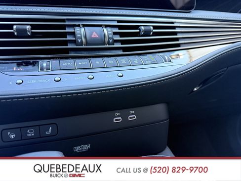 Used 2024 Lexus LS 500 w/ Interior Upgrade Package image 28