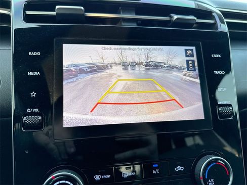 Used 2022 Hyundai Santa Cruz SEL w/ Activity Package image 15