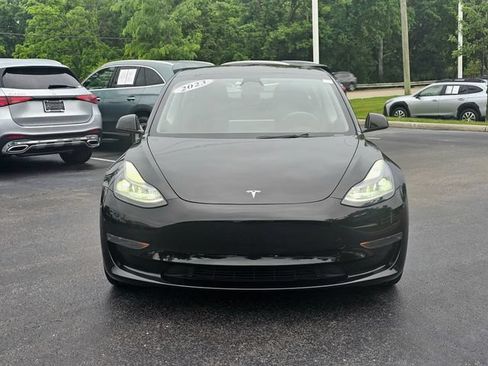Used 2023 Tesla Model 3 Standard Range RWD image 4