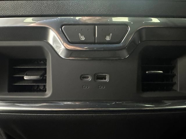 New 2026 Chevrolet Silverado 2500 High Country w/ High Country Premium Package AWD/4WD image 30