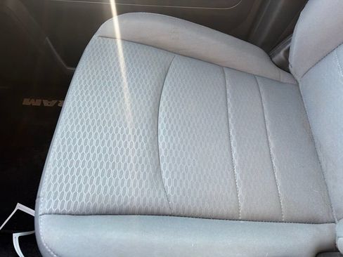 Used 2017 RAM 2500 Tradesman w/ Chrome Appearance Group AWD/4WD image 20