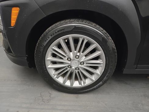Used 2020 Hyundai Kona SEL Plus FWD image 12