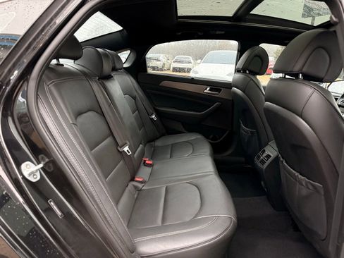 Used 2017 Hyundai Sonata Limited 2.0T image 19