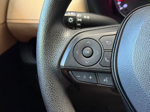 Used 2020 Toyota RAV4 LE w/ Carpet Mat Package FWD image 24