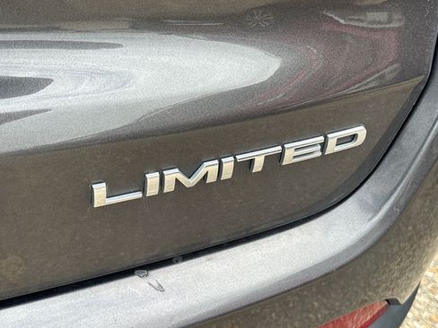 Used 2024 Jeep Compass Limited AWD/4WD image 6