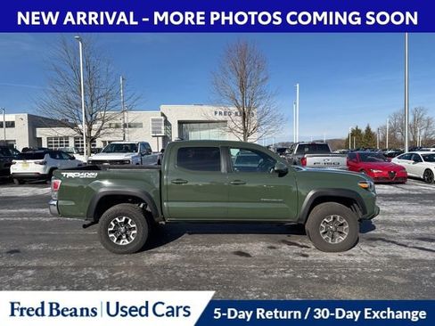Used 2021 Toyota Tacoma TRD Off-Road image 9