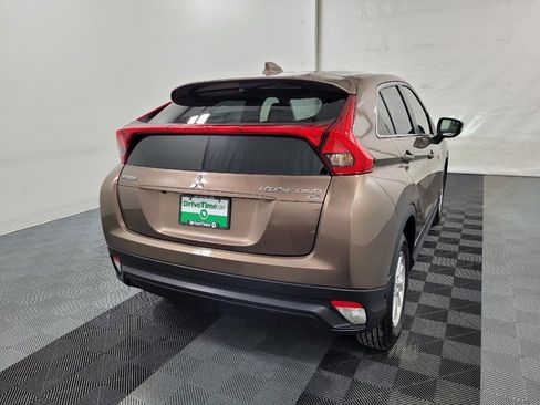 Used 2018 Mitsubishi Eclipse Cross ES image 9