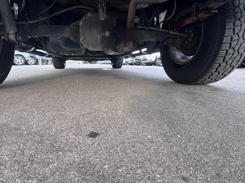 Used 2016 Nissan Frontier SV RWD image 15