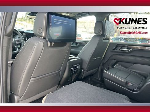 New 2026 GMC Yukon XL Elevation w/ Elevation Premium Package image 29
