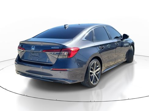 Used 2022 Honda Civic Touring image 6