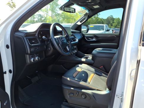 Used 2022 GMC Yukon AT4 AWD/4WD image 22