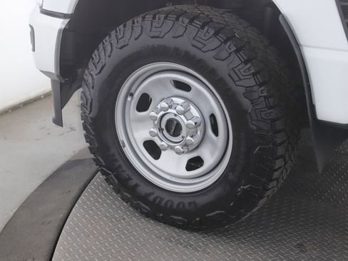 Used 2024 Ford F250 XLT AWD/4WD image 13