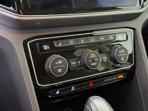 Used 2019 Volkswagen Atlas SEL FWD image 19