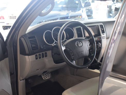 Used 2007 Toyota 4Runner Limited AWD/4WD image 41