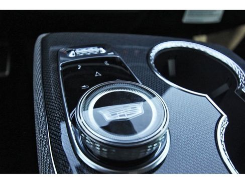 New 2026 Cadillac Optiq Sport 2 image 19