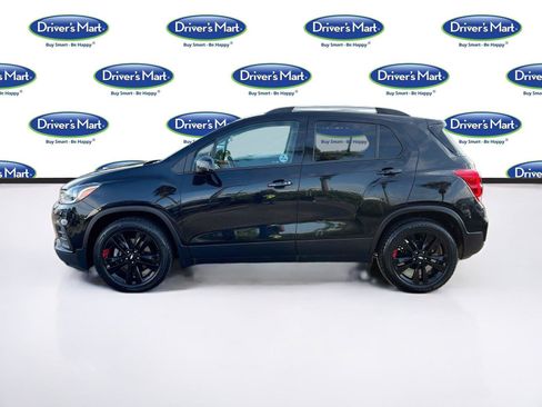 Used 2020 Chevrolet Trax LT w/ Redline Edition FWD image 4