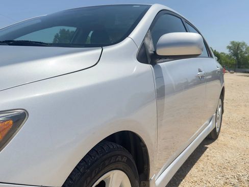 Used 2012 Toyota Corolla S image 15