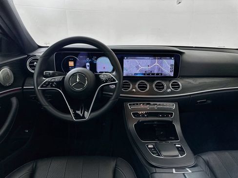 Used 2023 Mercedes-Benz E 350 Sedan image 25