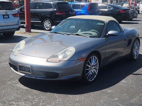 Used 2003 Porsche Boxster RWD image 2