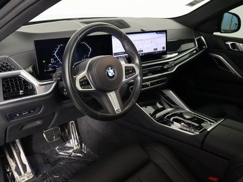 Used 2024 BMW X6 xDrive40i w/ Parking Assistance Package image 7