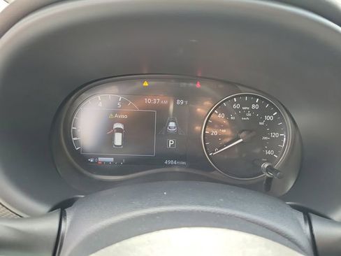 Used 2023 Nissan Kicks SV image 16