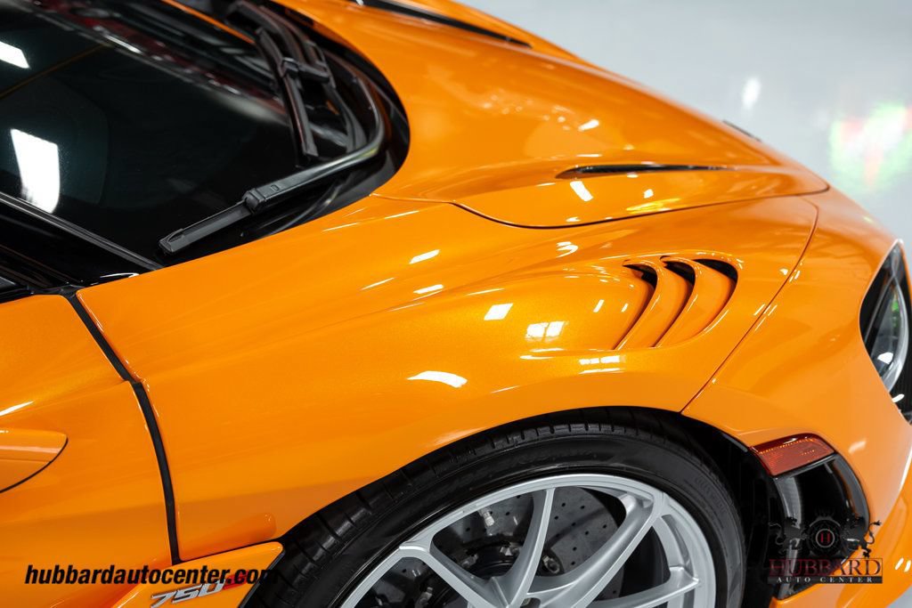 Used 2024 McLaren 750S Spider RWD image 36