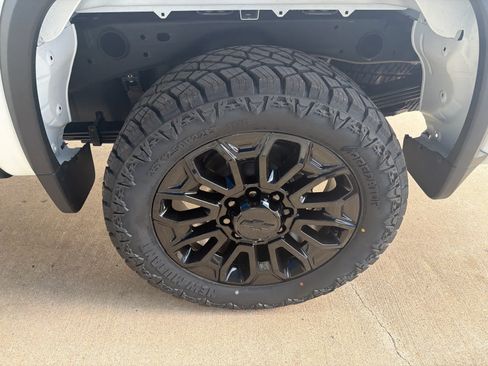 New 2026 Chevrolet Silverado 2500 Custom w/ Custom Value Package AWD/4WD image 12