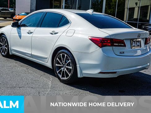 Used 2015 Acura TLX w/ Technology Package FWD image 4
