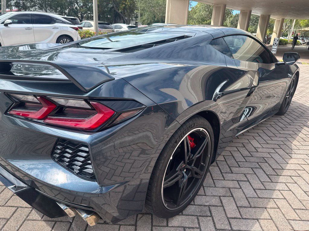 Used 2020 Chevrolet Corvette Stingray Premium Cpe w/ 3LT Preferred Equipment Group RWD image 7