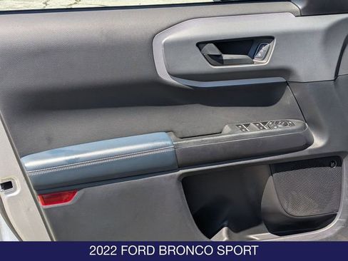 Used 2022 Ford Bronco Sport Outer Banks w/ Tech Package AWD/4WD image 11