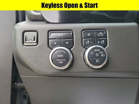 Used 2024 GMC Sierra 1500 SLT image 19