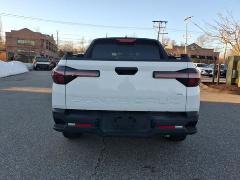 Used 2025 Hyundai Santa Cruz SEL image 6