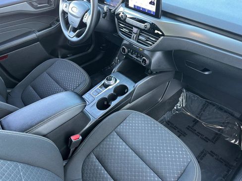 Used 2025 Ford Escape Active image 15